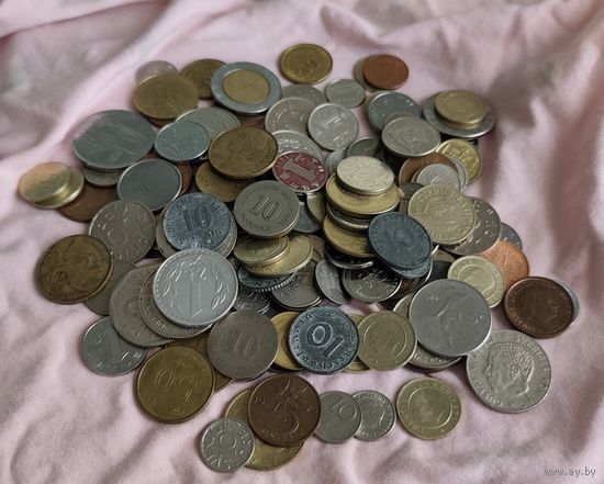 Лот из 130и монет