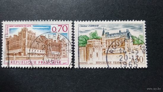 Франция\902фе\ 1963\1967 архитектура. Штемпель города ОСЕР\AUXERRE и РУБЕ\ROUBAIX филгеография