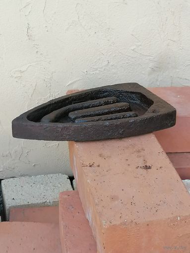 Подставка под утюг.