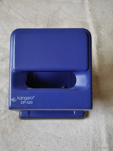 Дырокол KANGARO DP - 520, новый. См. описание.