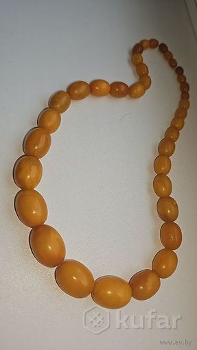 Янтарные бусы времен СССР