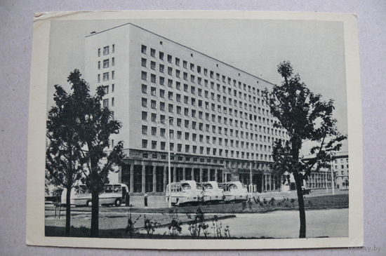 Трахтенберг Д.(фото), Ленинград. Гостиница "Россия"; 1963, чистая.