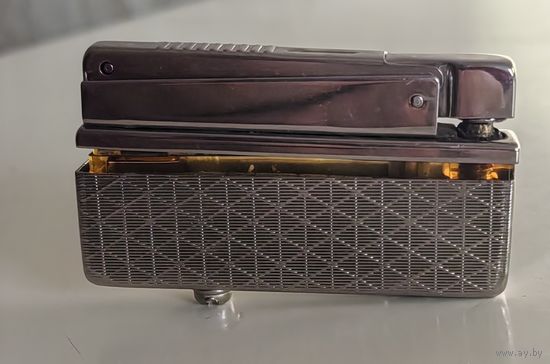 Зажигалка бензиновая