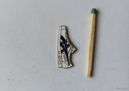 Знак значок СССР бутса