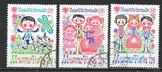 Международный год ребенка Венгрия 1979 год серия из 3-х марок