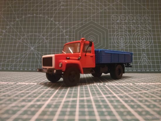 Масштабная модель ГАЗ-3309 Масштаб 1/43
