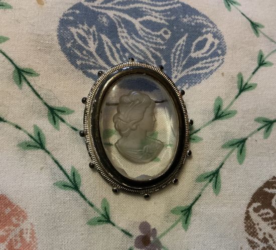 Брошь Камея Италия стекло Чехия антик