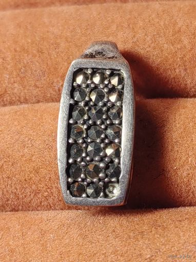 Кулон, 925 (нет одного фианита)