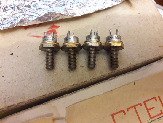 Транзисторы 2П902А (лот 4 шт)