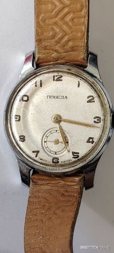 Часы наручные мужские "Победа", 15 камней, противоударные, ПЧЗ (Петродворец), 1 квартал 1955 года.