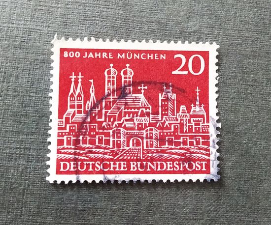 Марка Германия 1958 год 800 лет Мюнхену