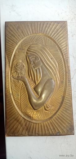 Пано чеканка