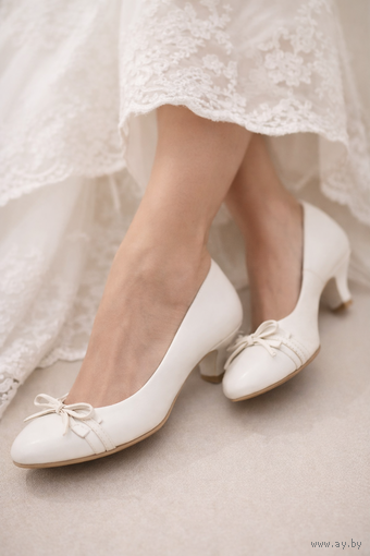 Туфли нат.кожа New Look на среднем каблучке. Можно на свадьбу. Стиль винтаж.