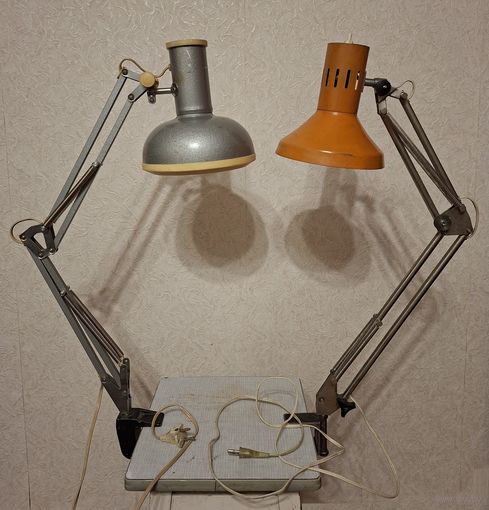 Лампа СССР настольная чертежная на струбцине с пантографом