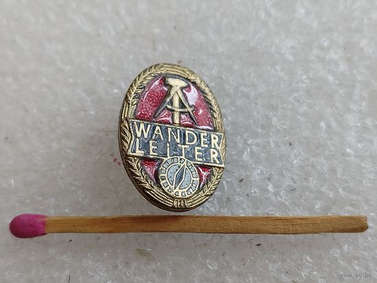 Знак ГДР. Комитет по туризму. тяжёлый