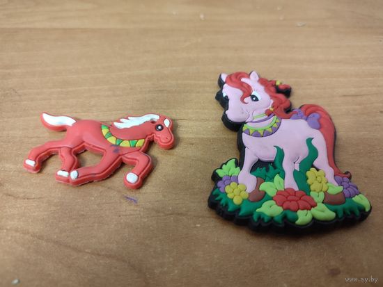 Магнит на холодильник