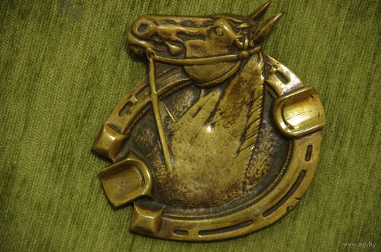 Пепельница латунная  (  11,5  х 12,5 см )