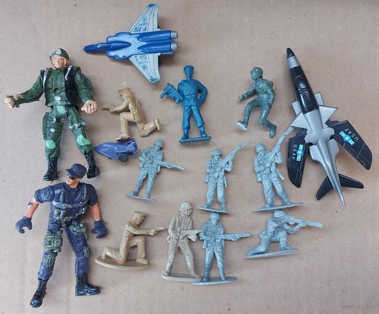 Солдатики фигурки игрушки воины