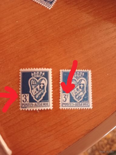 1942 французская колония Алжир герб чистые 2 марки разные тройки одна без клея (4-8)