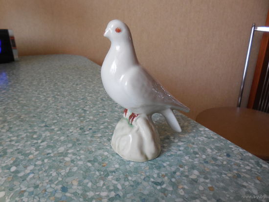 Статуэтка Голубь ФФЗ Минск.
