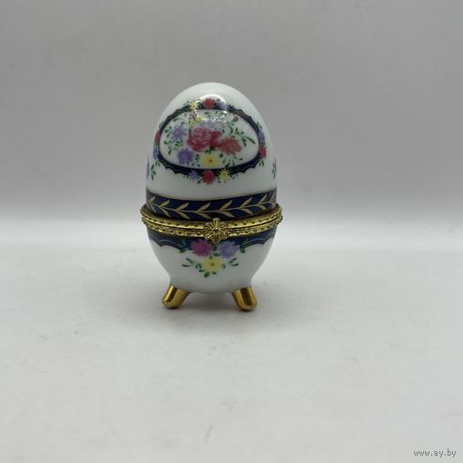 Шкатулка фарфоровая. Италия. Арт 3279