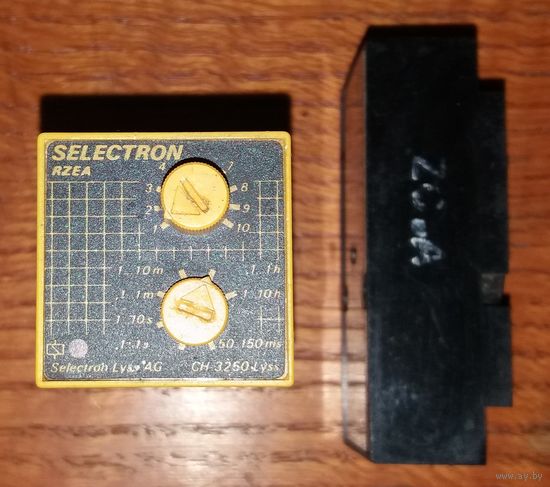 Реле времени Selectron RZEA30 CH-3250