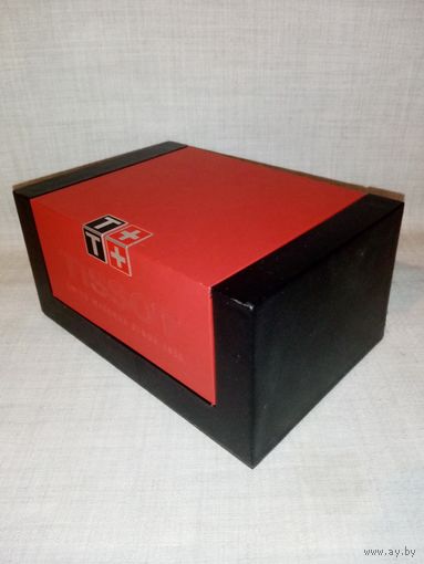 Коробка футляр для часов TISSOT +  две книжечки про компанію