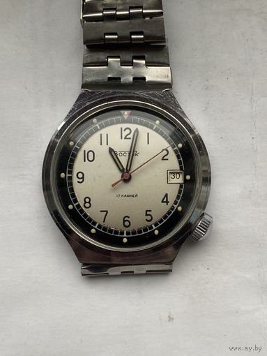 Часы Восток. Биколор.