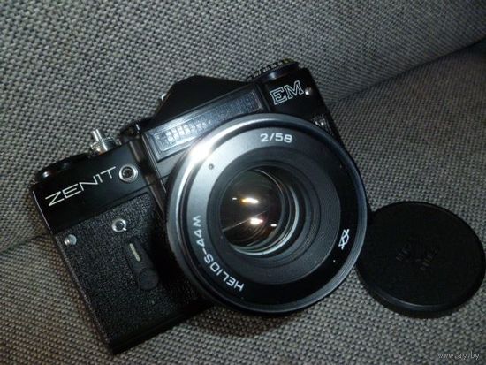 Фотоаппарат Зенит ЕМ