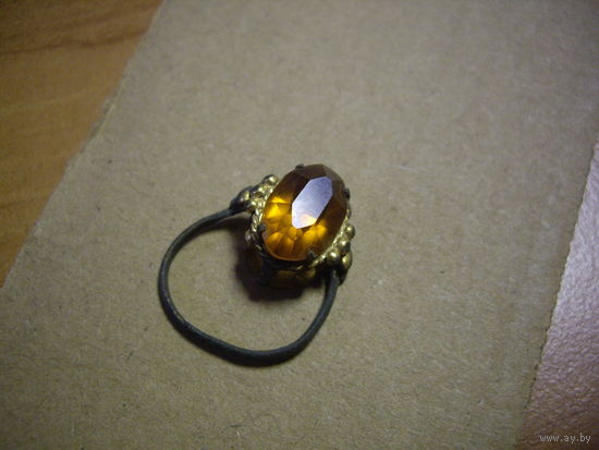 Кольцо ВКЛ позолота с камнем (возможно топаз) 2,70 гр