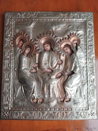 Икона Троица Ветхозаветная Живоначальная. Оклад, доска. 31 см на 27 см. Торги с 1 рубля. МЦ.