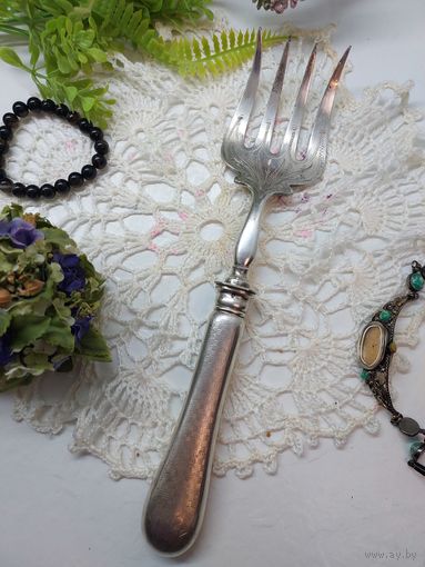 Вилка сервировочная Ручка СЕРЕБРО с 1 рубля для горячего или рыбы .