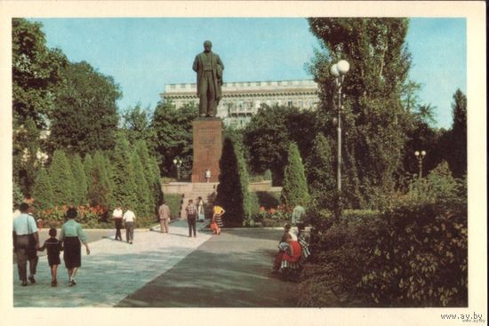 Киев Памятник Шевченко