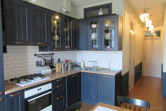 Сдам в аренду на длительный срок VIP квартиру сталинку в самом центре Минска между Метро Площадь Победы и Площадь Якуба Коласа