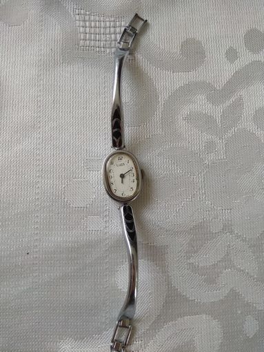 Женские часы механические Луч.