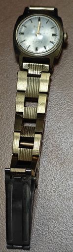 Часы Слава. На импорт. Позолоченные au10 браслет позолоченный au5. На ходу