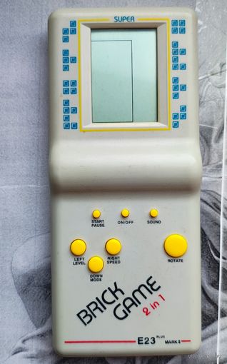 Тетрис. Не работает. Brick Game