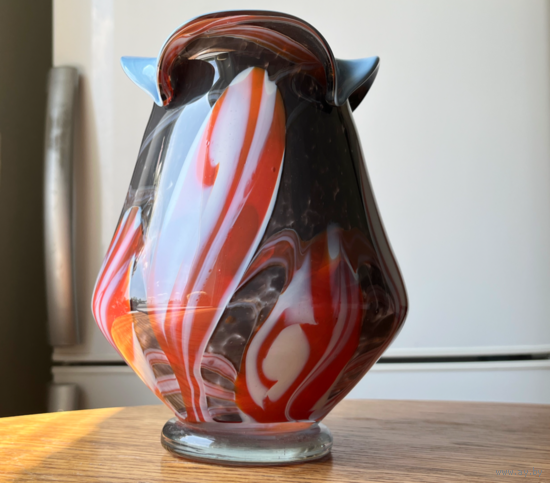 Ваза цветное стекло винтаж 20х15см