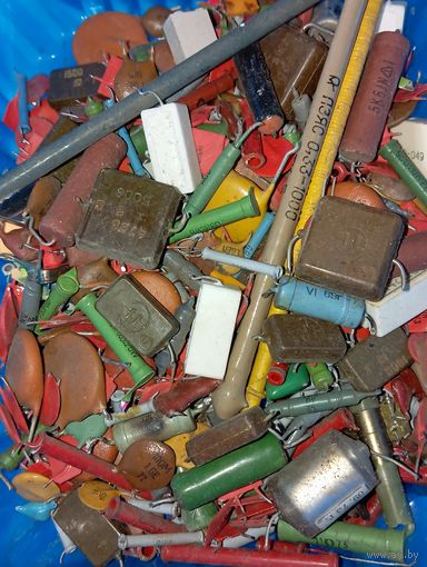 Радиодетали с содержанием серебра 500 грамм .