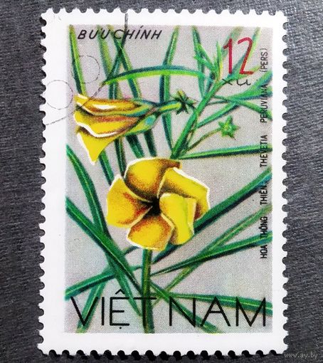 Марка Вьетнам 1977 год Цветы