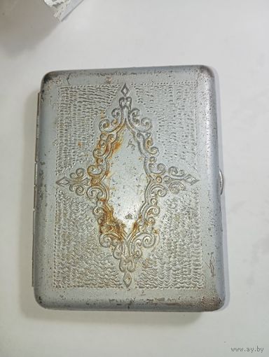 Винтажный портсигар с рубля .