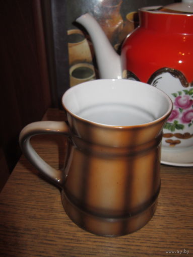 Пивная кружка . Минский фарфоровый завод .