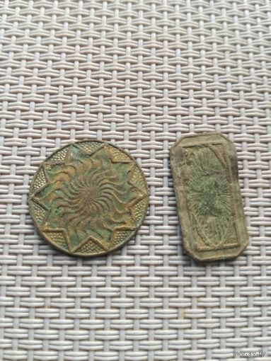 Две накладки с рубля!