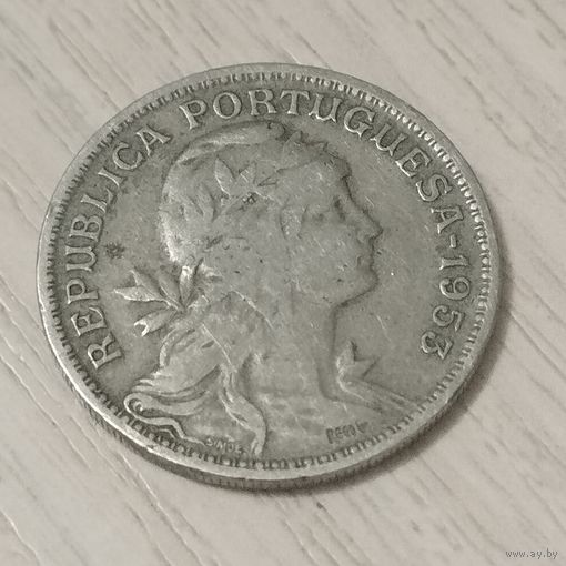 Португалия 50 сентаво 1953г.