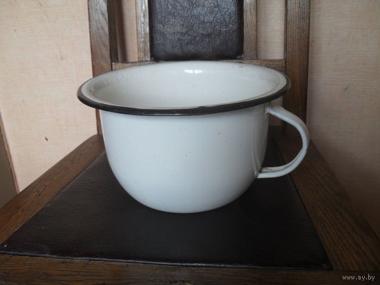 Советский детский горшок.