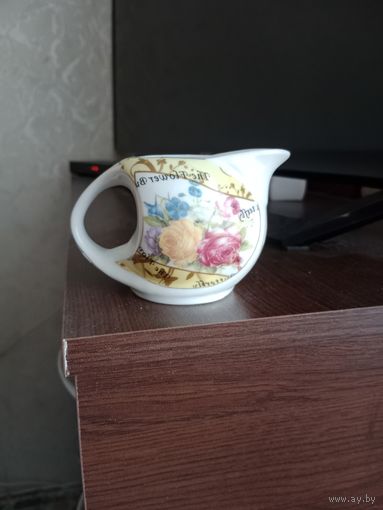 Сливочник best home porcelain Англия