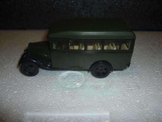 Модель авто ГАЗ 03-30. СССР. 1:43. Наш Автопром