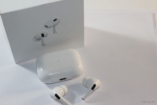 Наушники Apple AirPods Pro 2 (с разъемом USB Type-C)