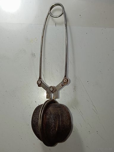 Ситечко - щипцы для заварки чая . СССР . Не магнит .