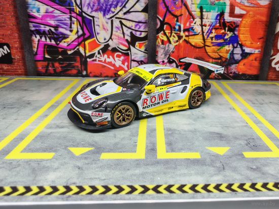 Коллекционная модель 1/64 Tarmac Porsche 911 GT3 R Macau GT Cup 2019